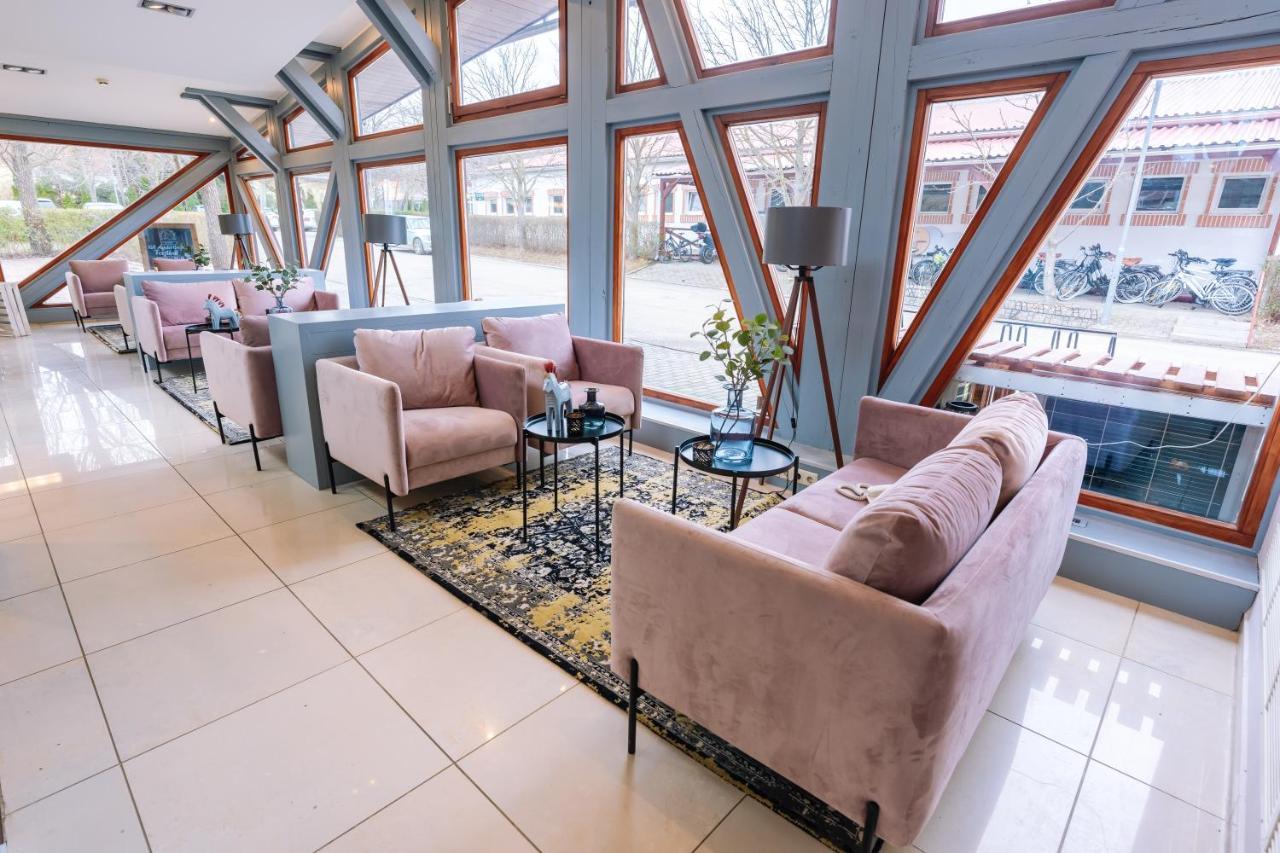 Hotel Vadvirág Panzió Ágfalva Exterior foto